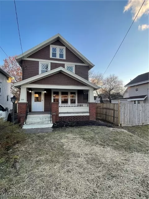 268 E Tallmadge, Akron, OH 44310