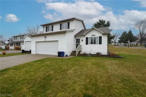 271 Berger St N, East Canton, OH 44730