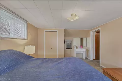 Bedroom - 76 W 5th Ave, Berea, OH 44017 photo 9 of 10