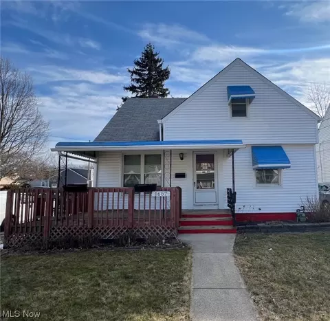 1657 Mapledale Rd, Wickliffe, OH 44092