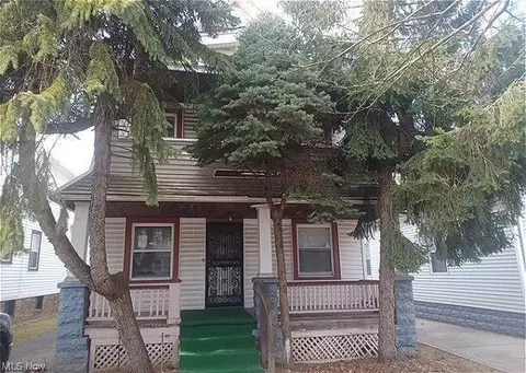 2780 E 117th St, Cleveland, OH 44120