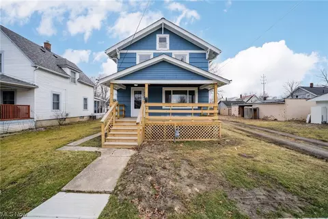 1143 W 18th St, Lorain, OH 44052