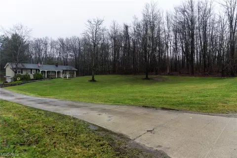 View/Area - 384 State Rd, Geneva, OH 44041 photo 1 of 2