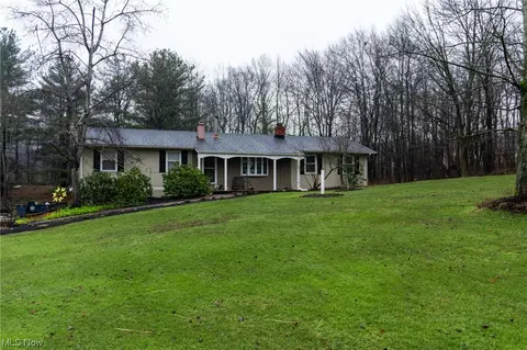 384 State Rd, Geneva, OH 44041