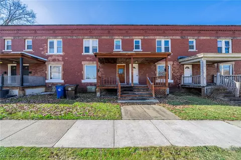 1280 W 85th, Cleveland, OH 44102