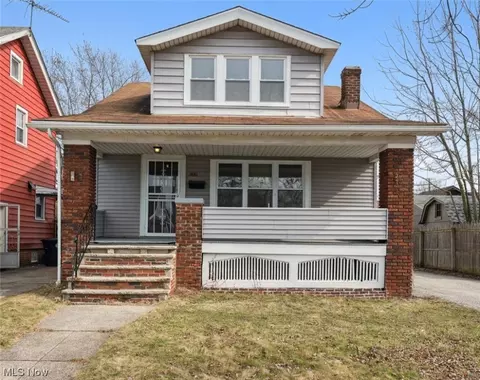 3881 W 137th St, Cleveland, OH 44111