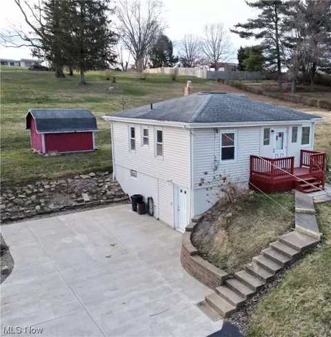 117 Garden Dr, Wintersville, OH 43953