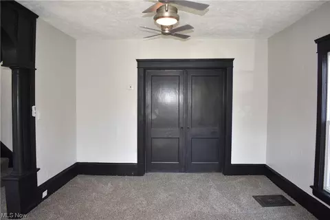 Entry Way - 1807 E 47th St, Ashtabula, OH 44004 photo 3 of 4