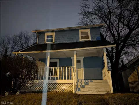 808 Cody NW, Canton, OH 44703