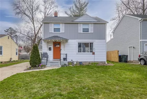 2663 Overbrook Rd, Cuyahoga Falls, OH 44221