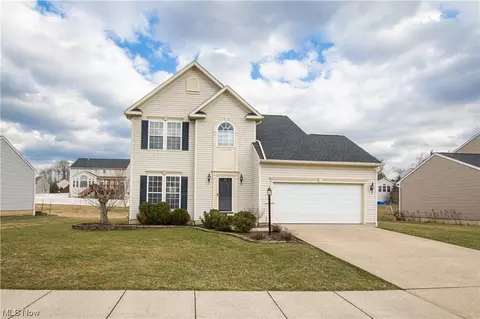 219 Treetop Spur, Copley, OH 44321