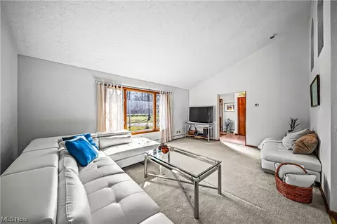 Living - 1305 Garrison Rd, Ashtabula, OH 44004 photo 2 of 5