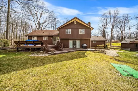 Exterior - 1305 Garrison Rd, Ashtabula, OH 44004 photo 8 of 9