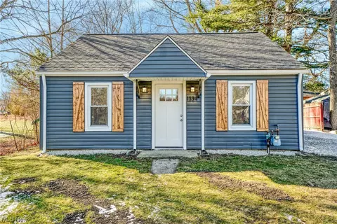 1334 Sebring Ave, Madison, OH 44057
