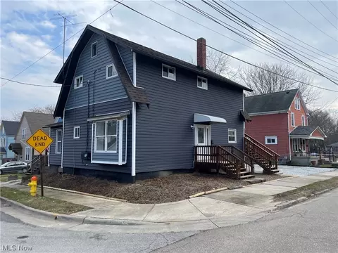 375 Mcgowan St, Akron, OH 44306