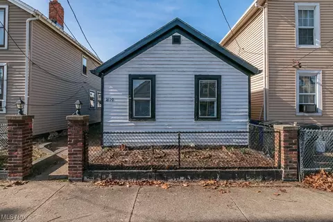 1610 E 34th St, Cleveland, OH 44114