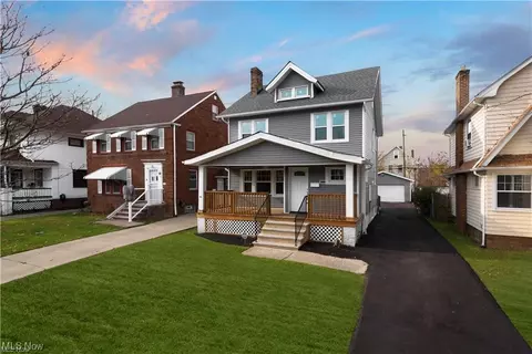 956 Nela Vw, Cleveland Heights, OH 44112