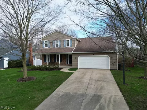 413 Hampden Ct, Medina, OH 44256