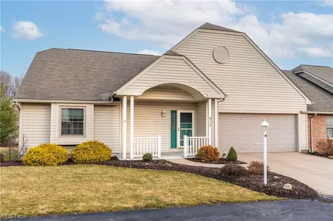 917 Baffin # C, Canal Fulton, OH 44614
