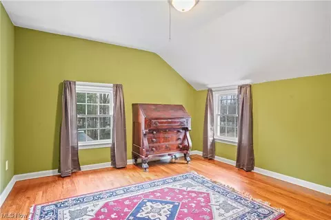 Bedroom - 293 Eldridge Rd, Aurora, OH 44202 photo 6 of 7
