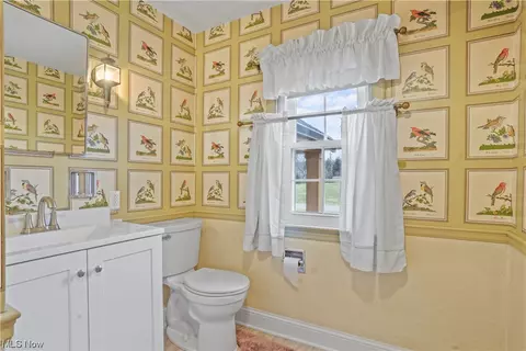 Bath - 293 Eldridge Rd, Aurora, OH 44202 photo 1 of 3
