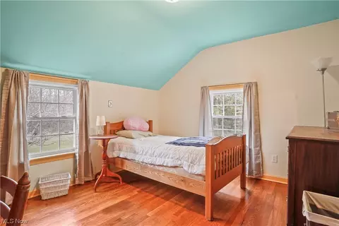 Bedroom - 293 Eldridge Rd, Aurora, OH 44202 photo 4 of 7