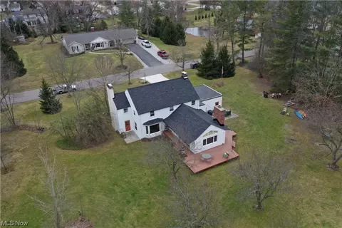 View/Area - 293 Eldridge Rd, Aurora, OH 44202 photo 3 of 7