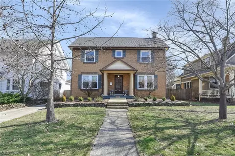 1503 Waterbury Rd, Lakewood, OH 44107