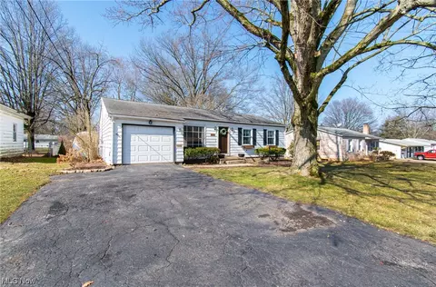 2121 Southeast Blvd, Salem, OH 44460