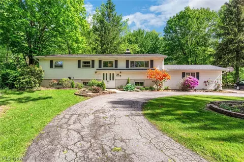 8398 Eaton, Chagrin Falls, OH 44023
