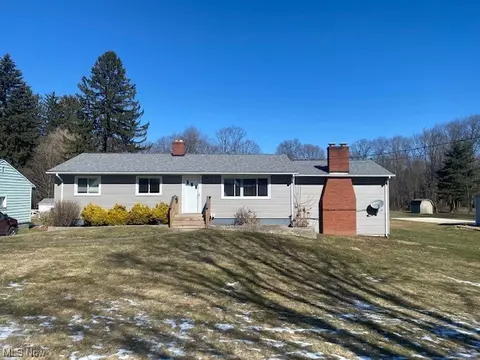3806 Mccarty Dr, Canfield, OH 44406