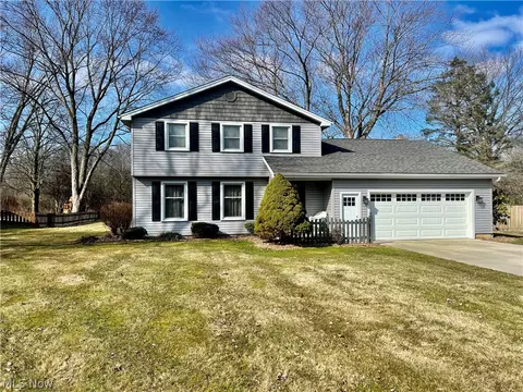 6144 Chidester, Canfield, OH 44406