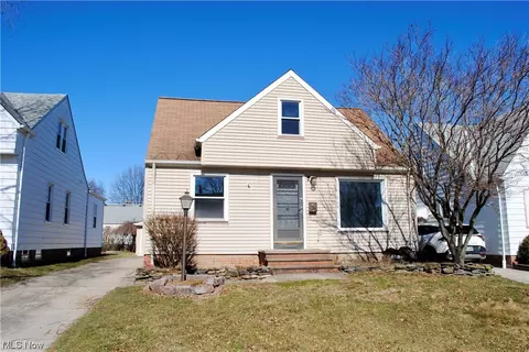 6106 Forest Ave, Parma, OH 44129