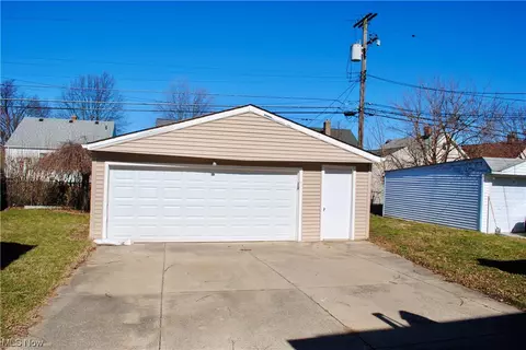 Exterior - 6106 Forest Ave, Parma, OH 44129 photo 7 of 7