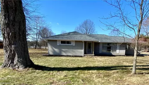 Exterior - 9269 N Main, Windham, OH 44288 photo 2 of 12