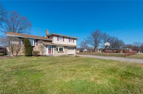 622 Matawan Ave, Campbell, OH 44405