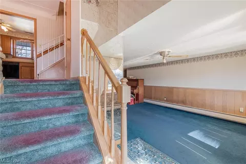 Entry Way - 622 Matawan Ave, Campbell, OH 44405 photo 1 of 2