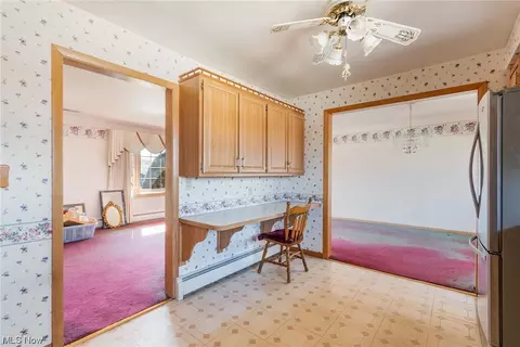 Kitchen - 622 Matawan Ave, Campbell, OH 44405 photo 2 of 4