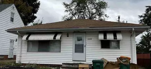 5339 Elmwood Ave, Maple Heights, OH 44137