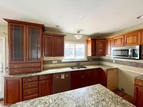 Kitchen - 198 Clearview Ave, Wheeling, WV 26003 photo 2 of 3