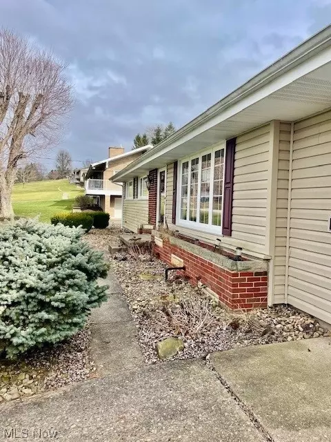 Exterior - 198 Clearview Ave, Wheeling, WV 26003 photo 3 of 10