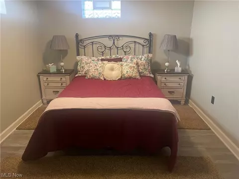 Bedroom - 5517 Tracy Dr, Boardman, OH 44512 photo 5 of 5
