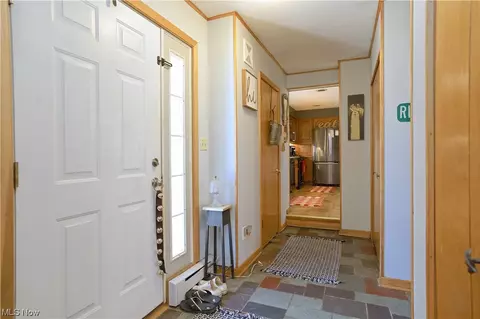 Entry Way - 4061 Marks, Rootstown, OH 44272 photo 1 of 1