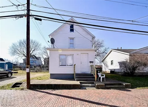 133 Greenfield Ave SW, Canton, OH 44706