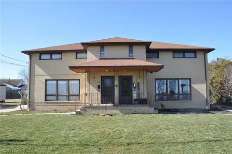 201-203 Leonard Ave SW, Massillon, OH 44646