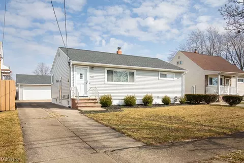 15682 Paulding Blvd, Brook Park, OH 44142