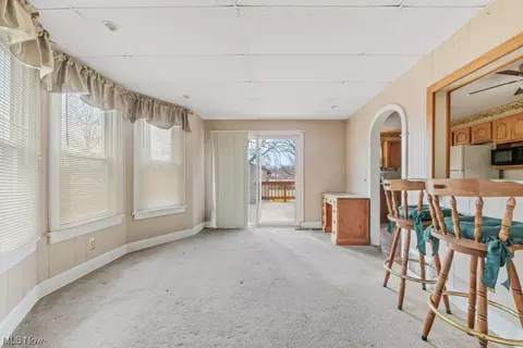 Dining - 266 E Oregon Ave, Sebring, OH 44672 photo 1 of 2