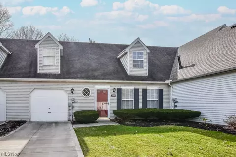 2780 Tinkers Ln, Twinsburg, OH 44087