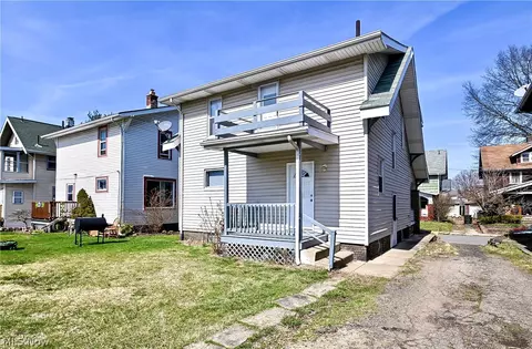 Exterior - 2824 5th St NW, Canton, OH 44708 photo 5 of 5