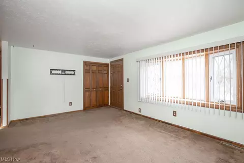 Bedroom - 6322 Ledgebrook Dr, Brook Park, OH 44142 photo 1 of 2